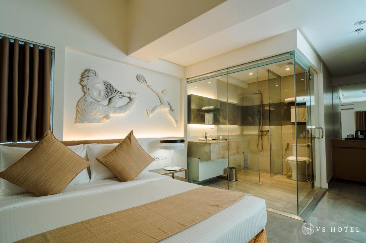 VS Hotel Quezon City Buitenkant foto